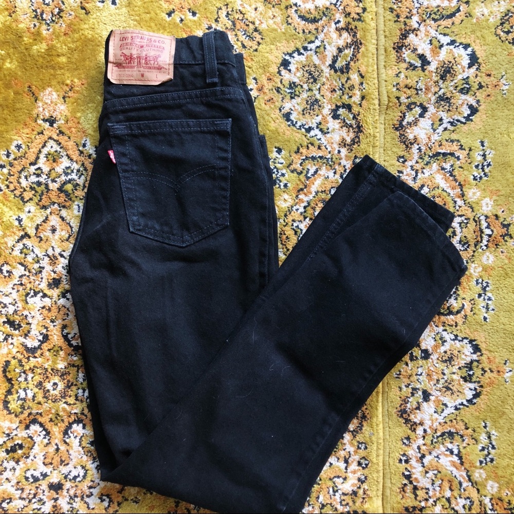 VINTAGE LEVIS 512 black high waisted mom jeans